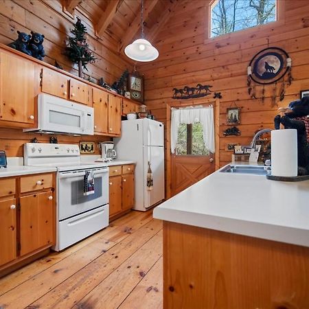 Вилла Cozy Cabin Beside Briar Creek, Fire Pit, Wifi Эллиджей Экстерьер фото